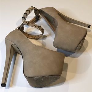High Platform Heel